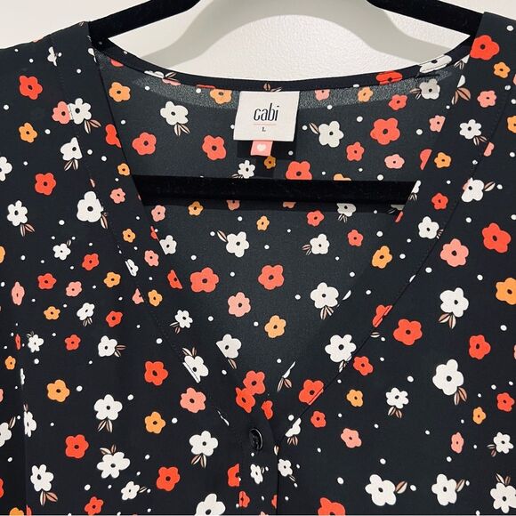 Cabi Women's Cheerful Blouse Sz. Large Floral Print and Striped Cuffs Style 3957 - Picture 11 of 13